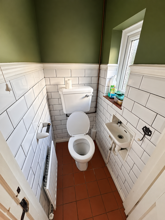 4 bed terraced house to rent, Watling Street, Stone DA2 photo 14