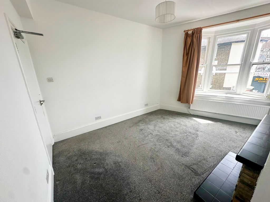 5 bed shared accommodation to rent, Marischal Road, London SE13 photo 3
