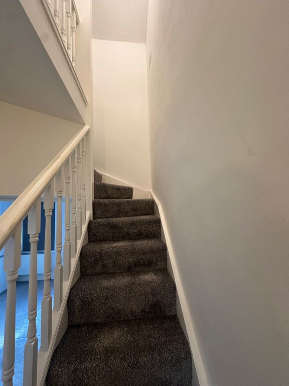 4 bed terraced house to rent, Watling Street, Stone DA2 photo 16