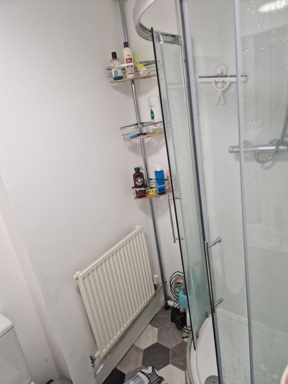 Room to rent, London SE13 photo 14