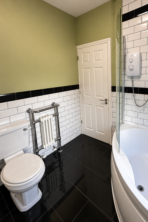 4 bed terraced house to rent, Watling Street, Stone DA2 photo 13