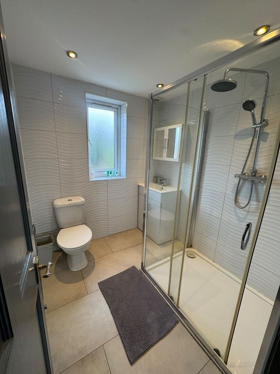 Room to rent, St Filans Street, London SE6 photo 15