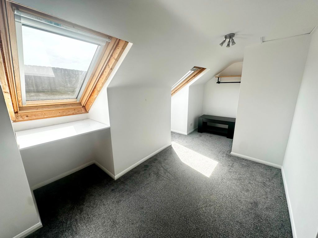 5 bed shared accommodation to rent, Marischal Road, London SE13 photo 9